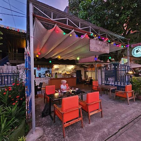 Nomad Guesthouse Kratie Dış mekan fotoğraf