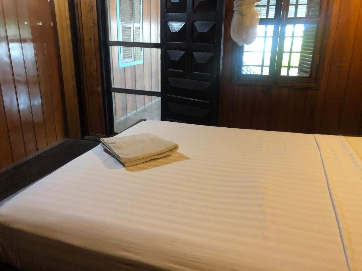 Nomad Guesthouse Kratie Dış mekan fotoğraf