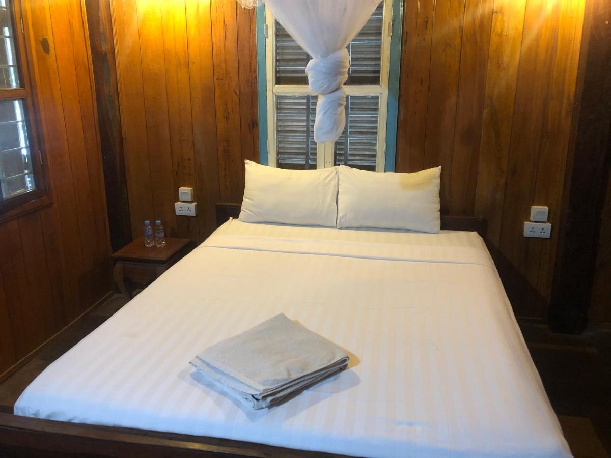 Nomad Guesthouse Kratie Dış mekan fotoğraf