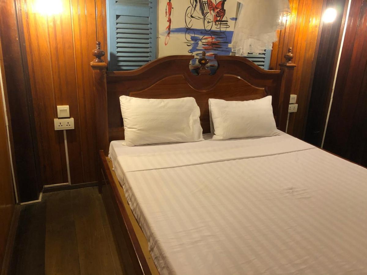 Nomad Guesthouse Kratie Dış mekan fotoğraf