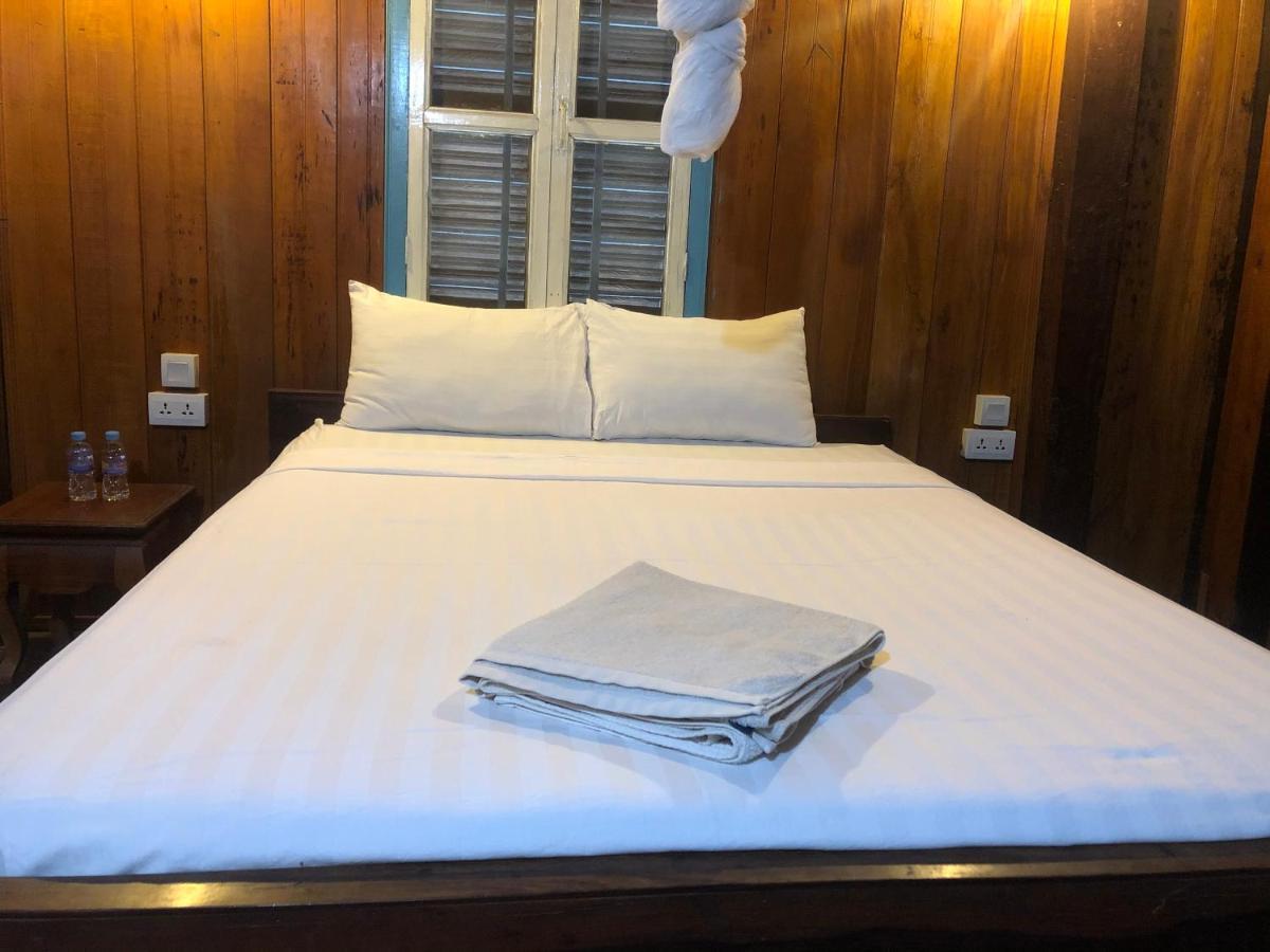 Nomad Guesthouse Kratie Dış mekan fotoğraf