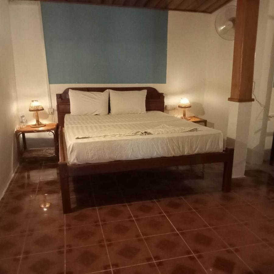 Nomad Guesthouse Kratie Dış mekan fotoğraf