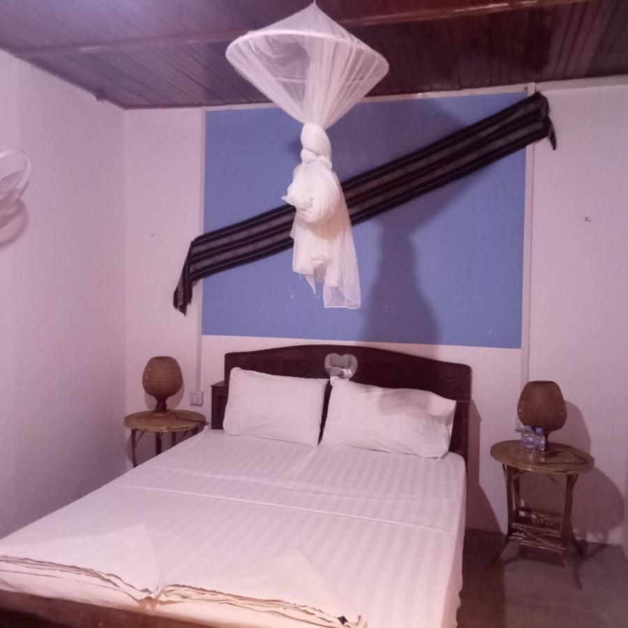 Nomad Guesthouse Kratie Dış mekan fotoğraf