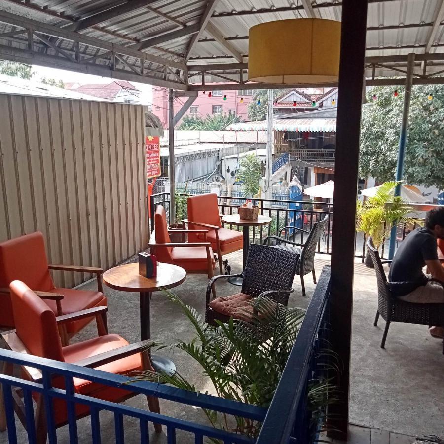 Nomad Guesthouse Kratie Dış mekan fotoğraf