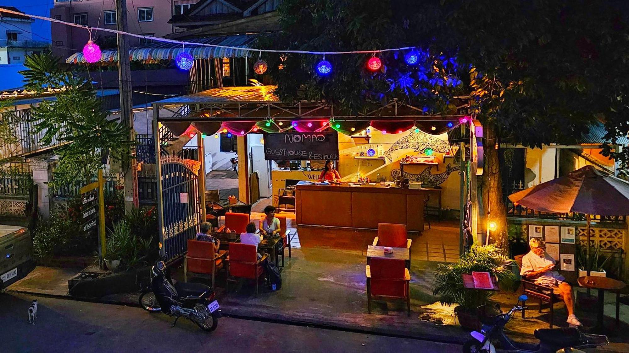 Nomad Guesthouse Kratie Dış mekan fotoğraf